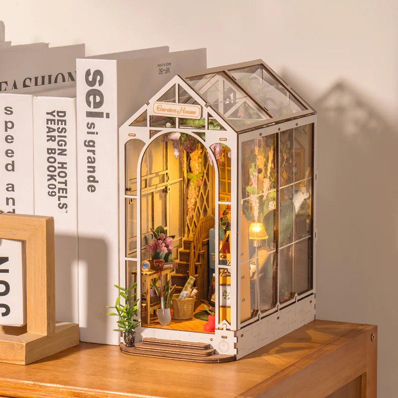 Diy Book Nook Shelf - Holiday Garden House - DIY Booknooks by Extoril