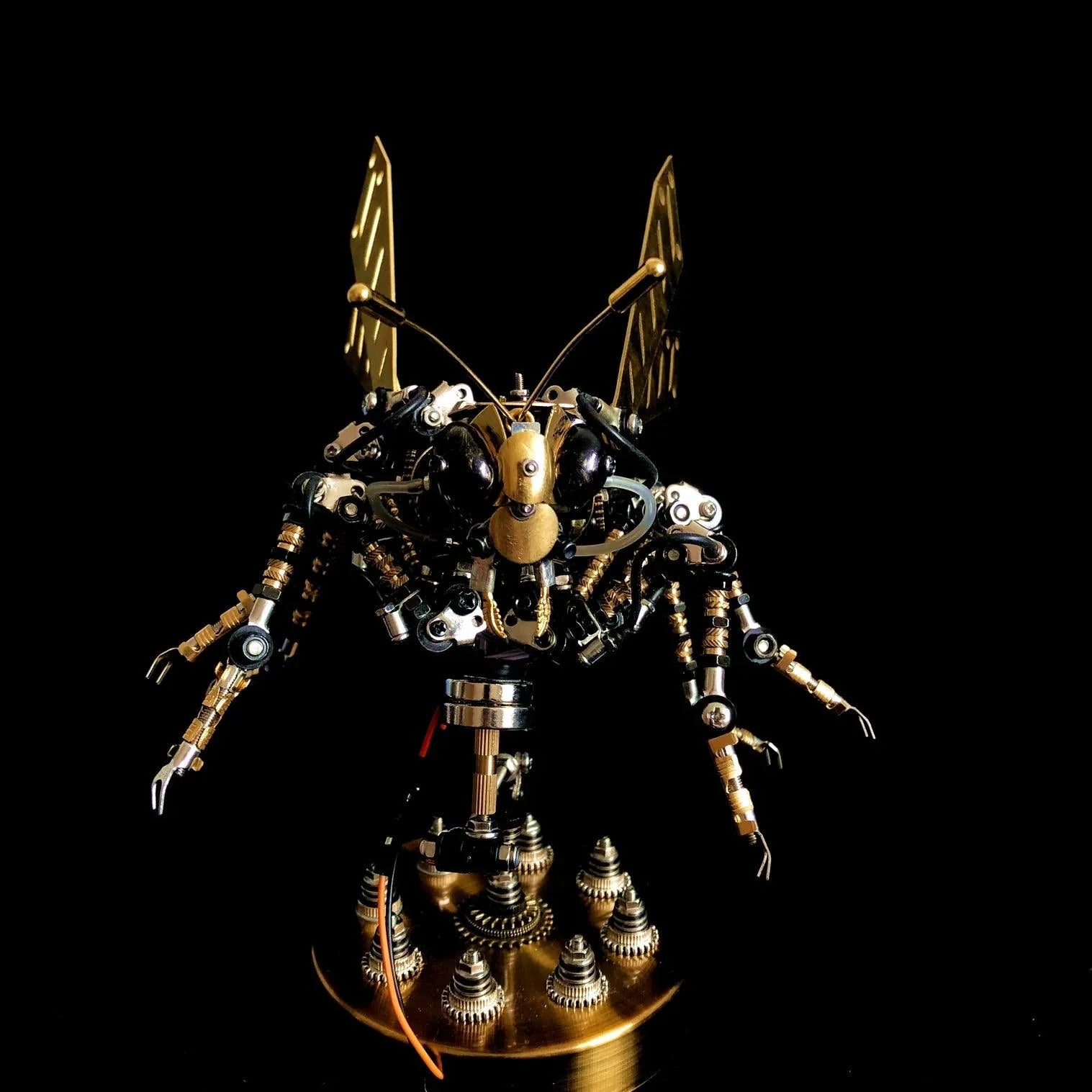 DIY 3D Mechanical Wasp Sculpture - 3d metal puzzle by Extoril