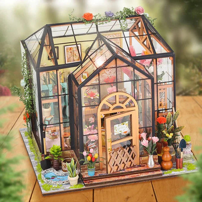 DIY Dollhouse Kit (Jenny's Greenhouse) - DIY Miniature by Extoril