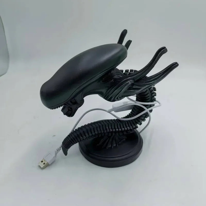 Unique Alien Creature Lamp Stand - home decor by Extoril