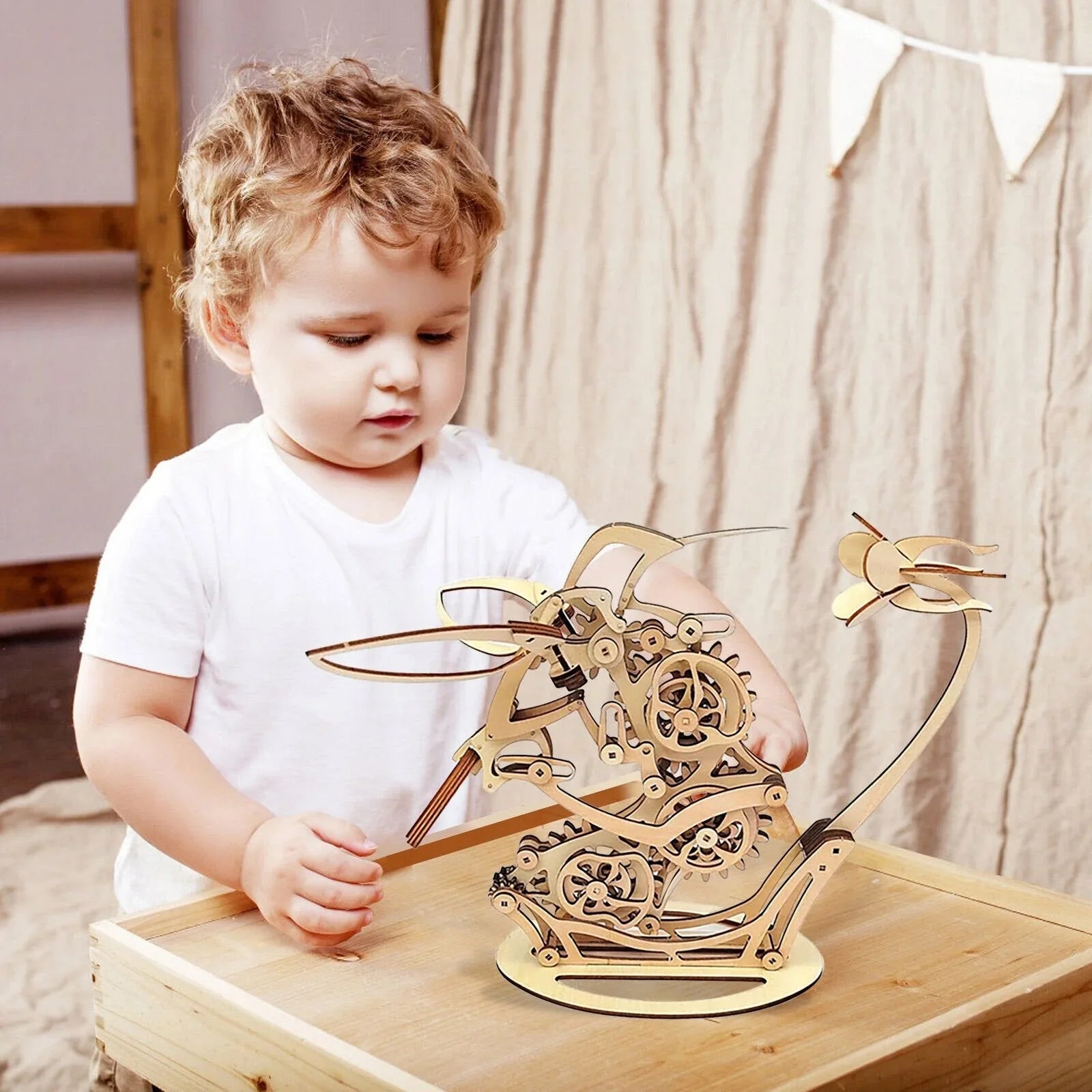 Kinetic Hummingbird Sculpture - 3D Wooden Mechanical Puzzle Kit - 3D Wooden Puzzle by Extoril