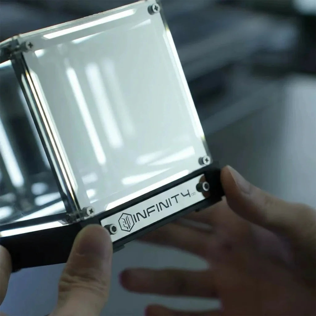 Infinity Mirror Cube LED - Gadget by Extoril