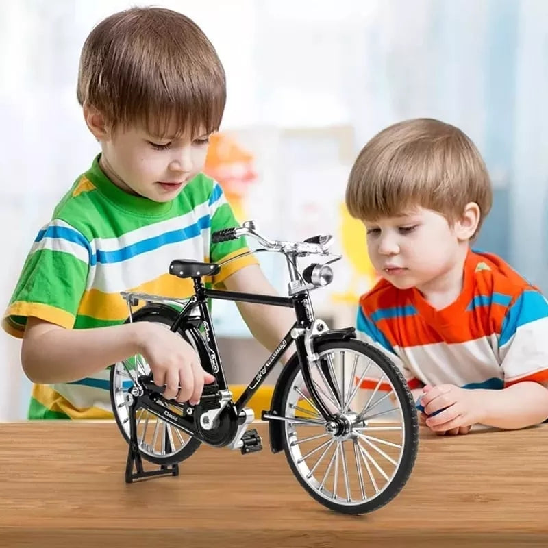 1:10 Scale DIY Retro Bicycle Model Kit 51-Piece Zinc Alloy Nostalgic Assembly - Gadget by Extoril