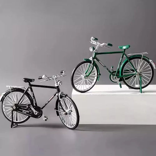 1:10 Scale DIY Retro Bicycle Model Kit 51-Piece Zinc Alloy Nostalgic Assembly - Gadget by Extoril