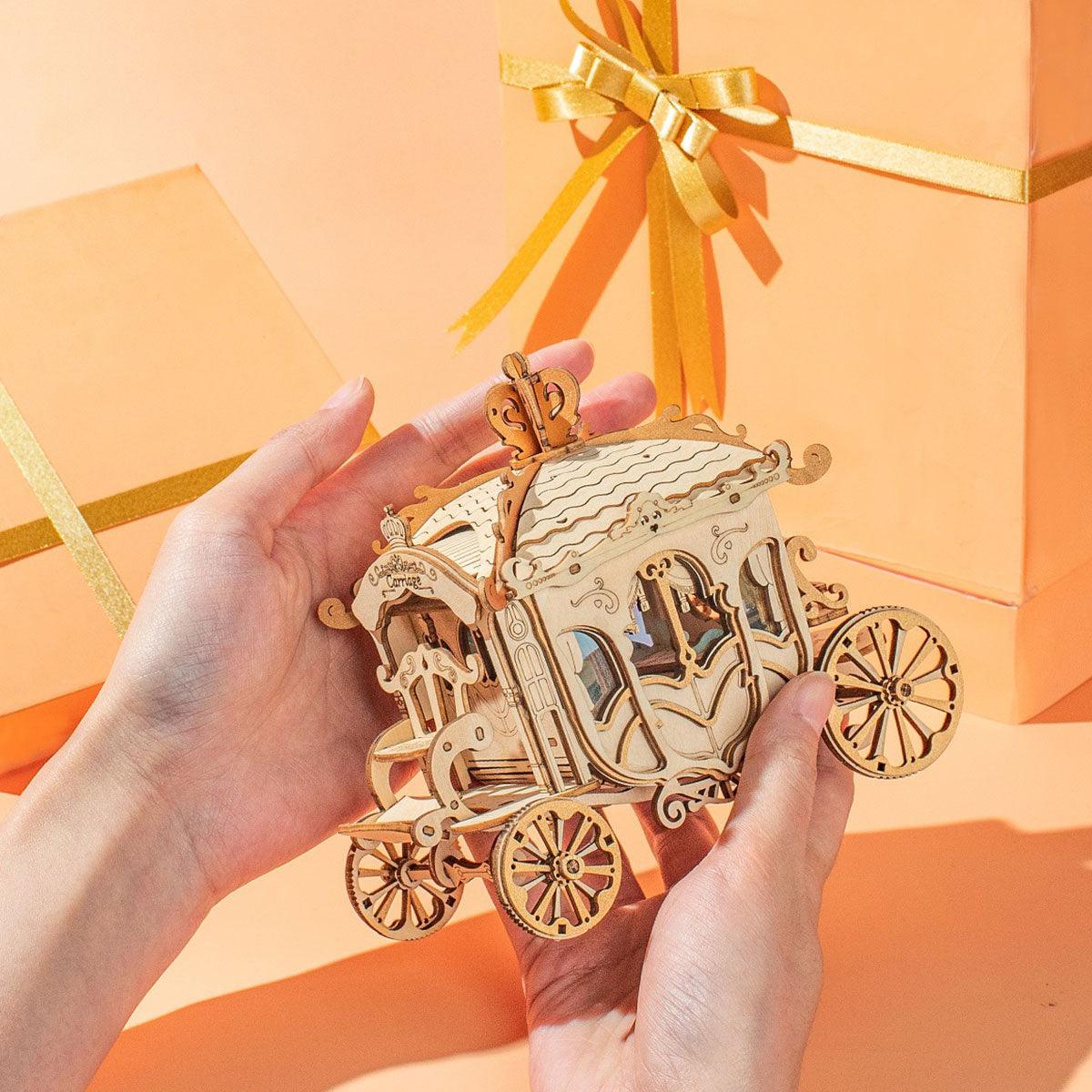 Royal Carriage - Vintage 3D Wooden Model Kit - 3D Wooden Puzzle by Extoril
