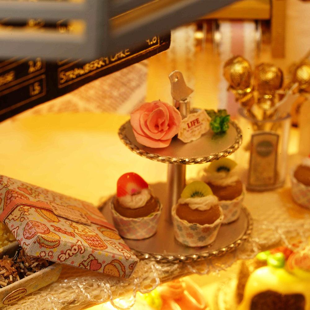DIY Dollhouse Kit (Cake Diary) - DIY Miniature by Extoril