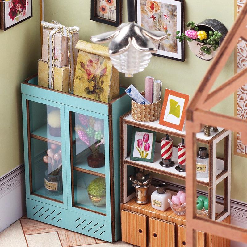 DIY Dollhouse Kit (Jenny's Greenhouse) - DIY Miniature by Extoril