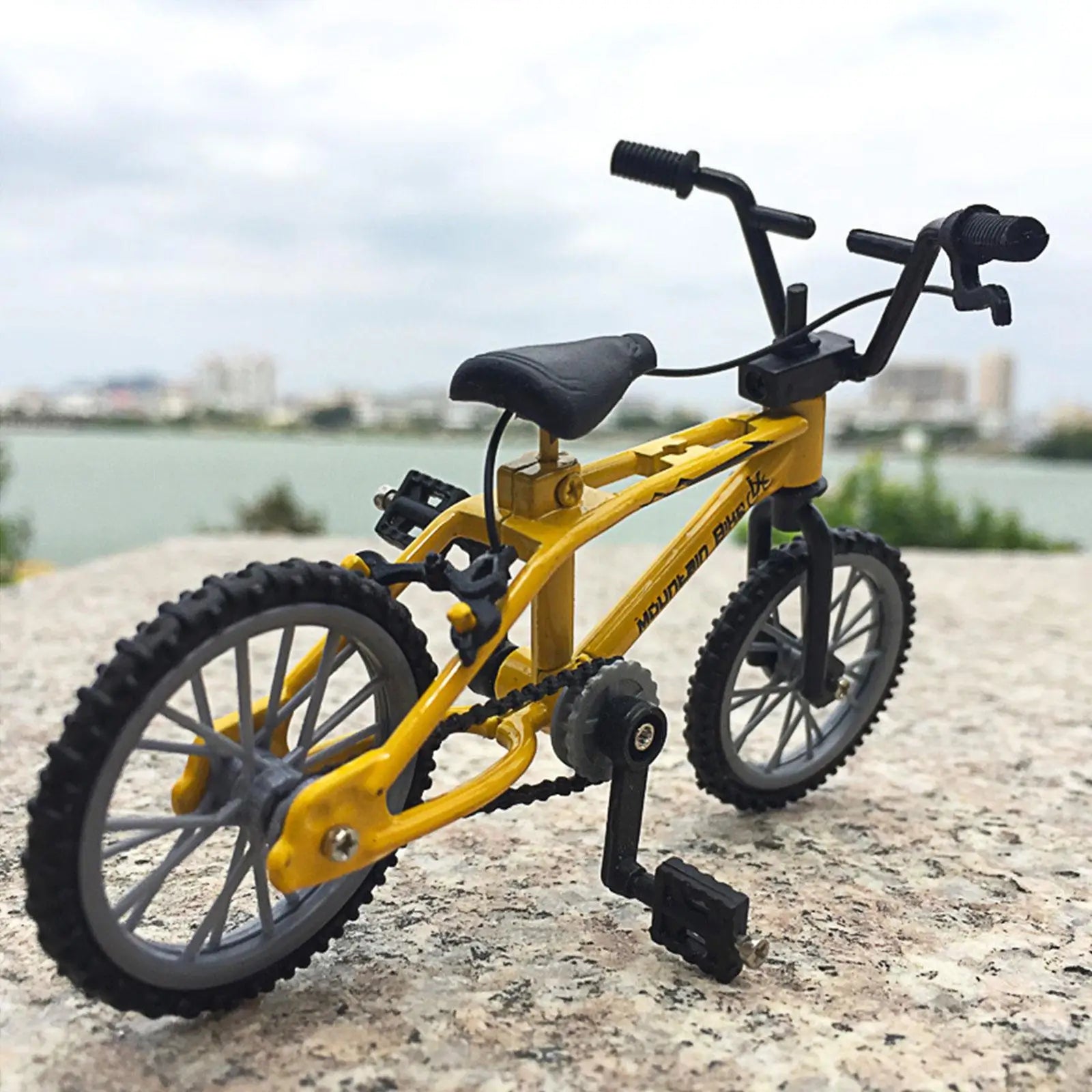 Finger BMX Bike Diecast Mini Alloy Model - home decor by Extoril
