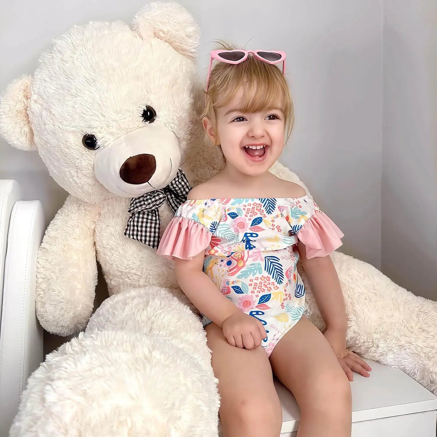 Giant Stuffed Teddy Bear - Figurine by Extoril