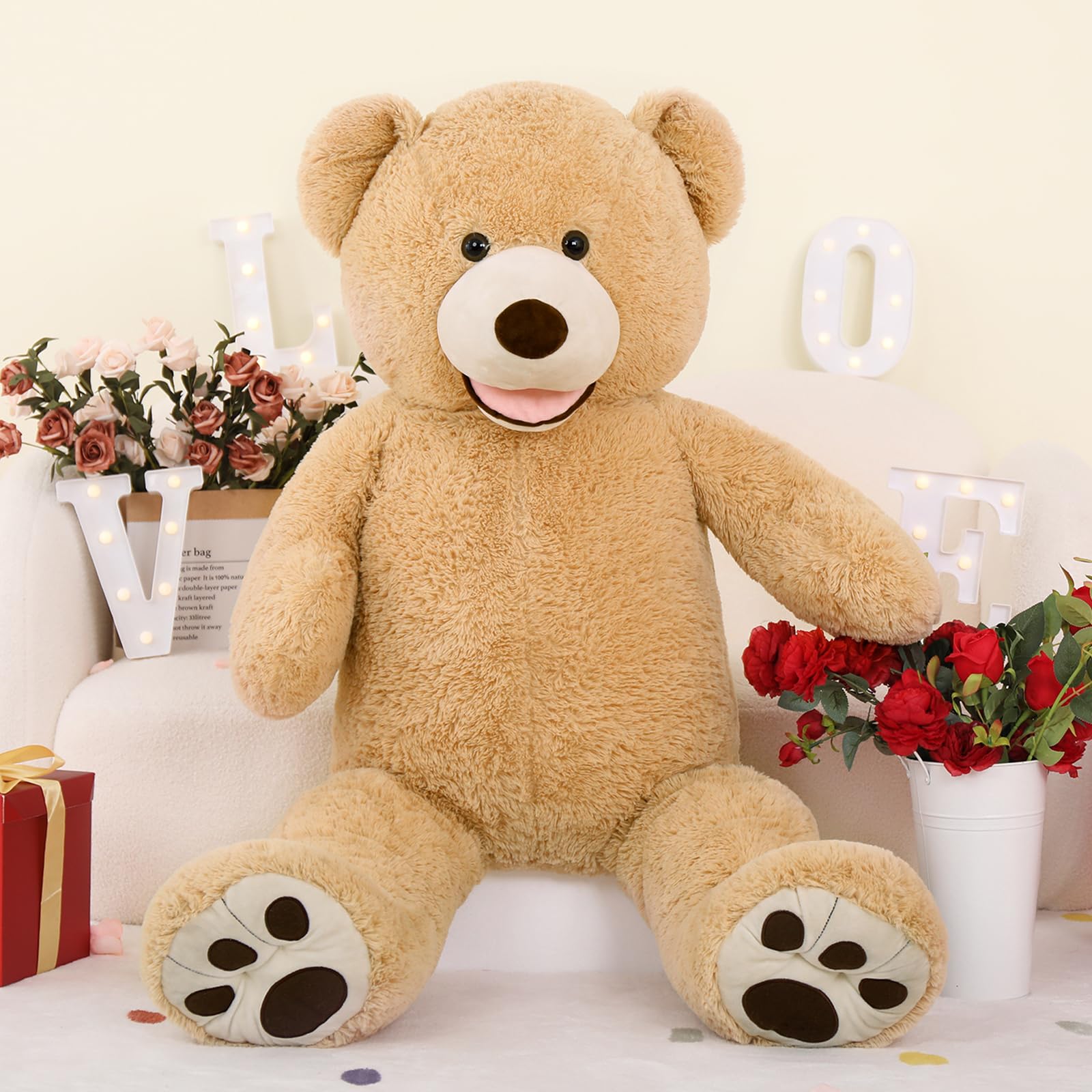 Giant Stuffed Teddy Bear - Figurine by Extoril