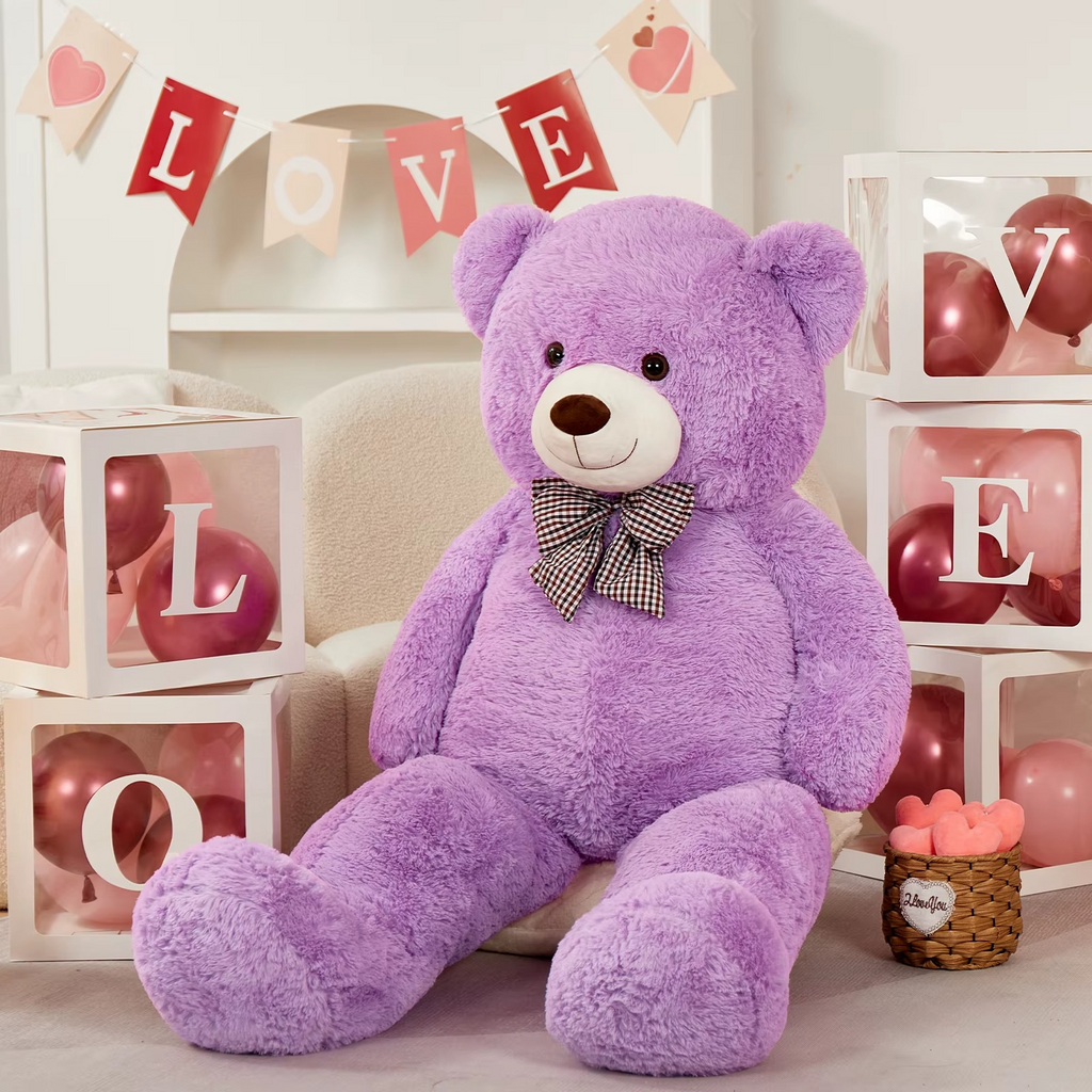 Giant Stuffed Teddy Bear - Figurine by Extoril