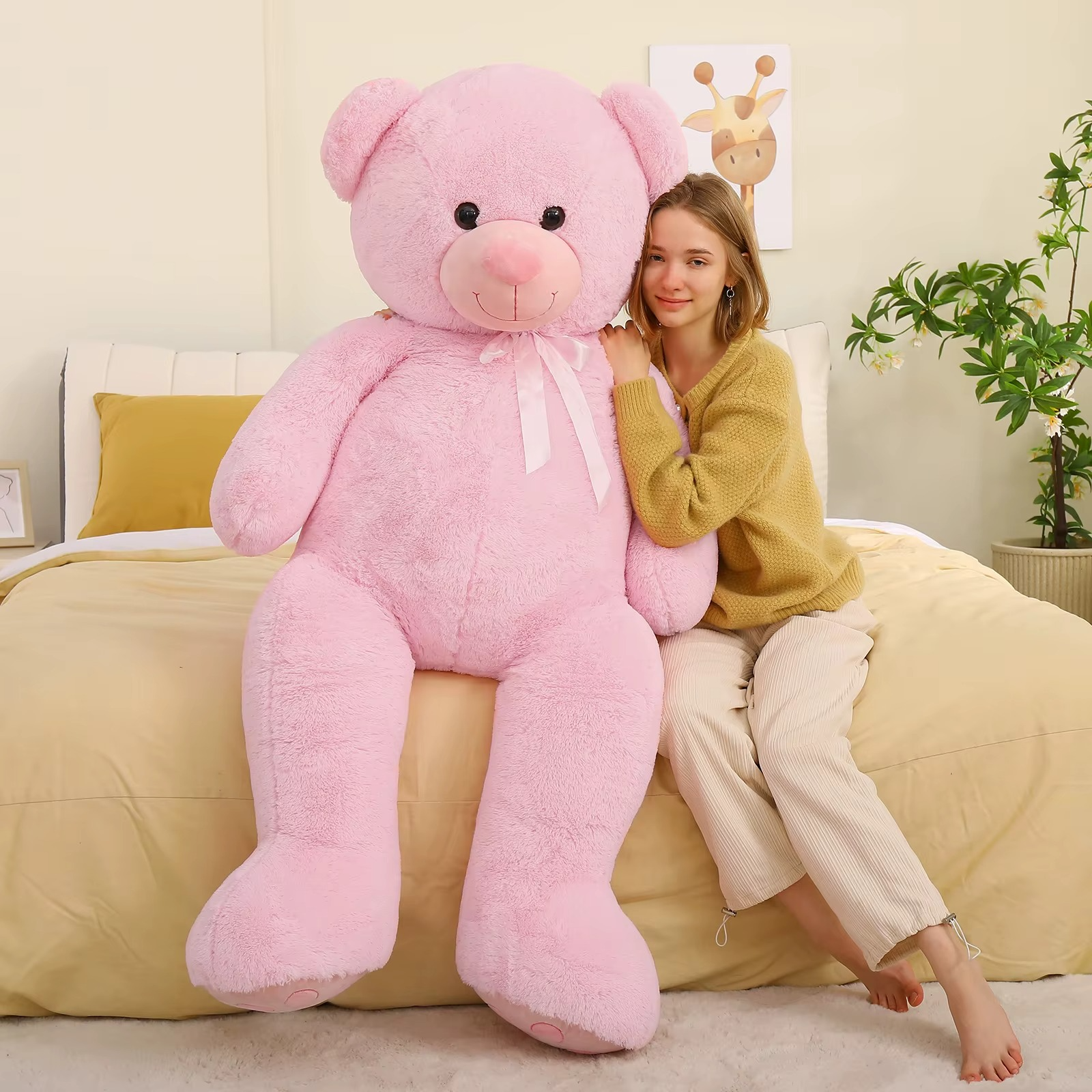 Giant Stuffed Teddy Bear - Figurine by Extoril