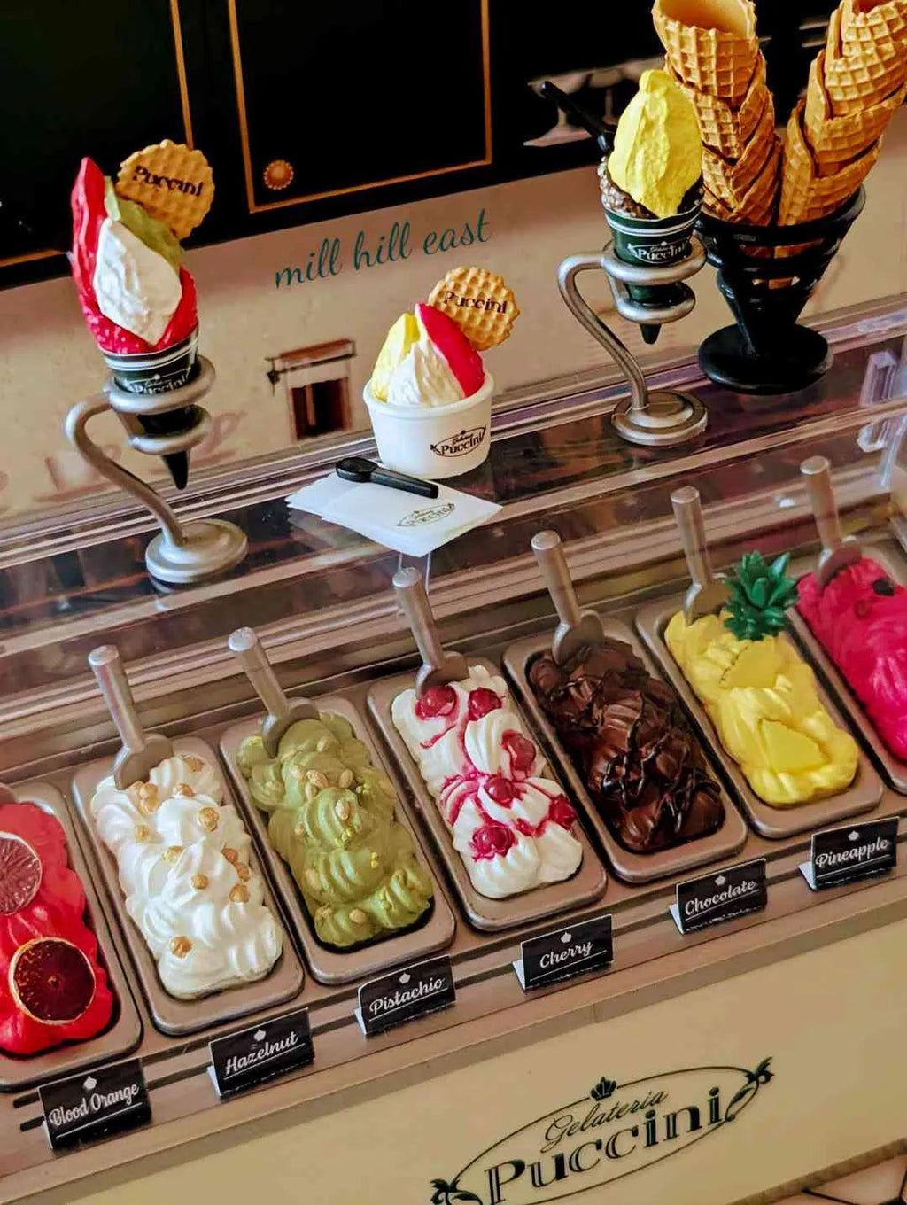 Ice Cream Shop Miniature Dollhouse Set 1:12 - DIY Miniature by Extoril