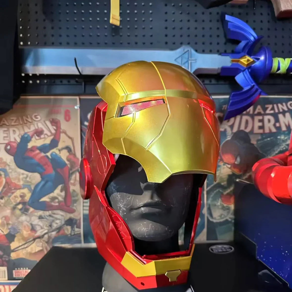 Iron Man Helmet Electric Wearable Cosplay - Action Figure by Extoril