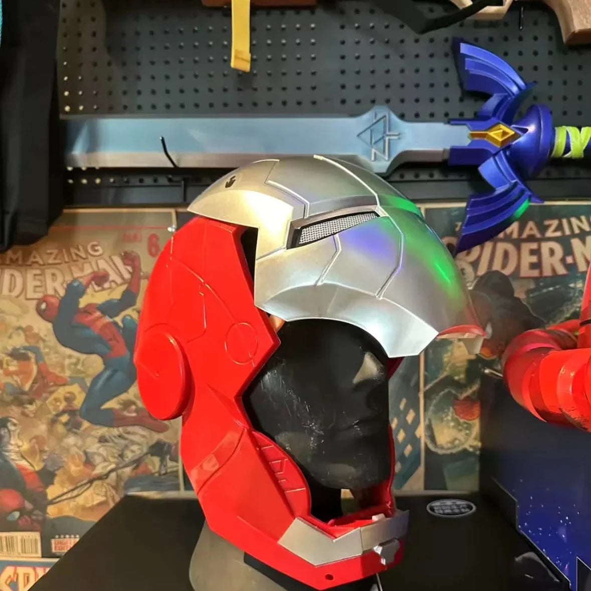 Iron Man Helmet Electric Wearable Cosplay - Action Figure by Extoril