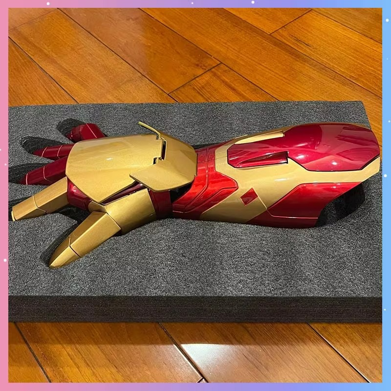 Iron Man Mark 42 Wearable Gauntlet & Arm LED - Action Figure by Extoril