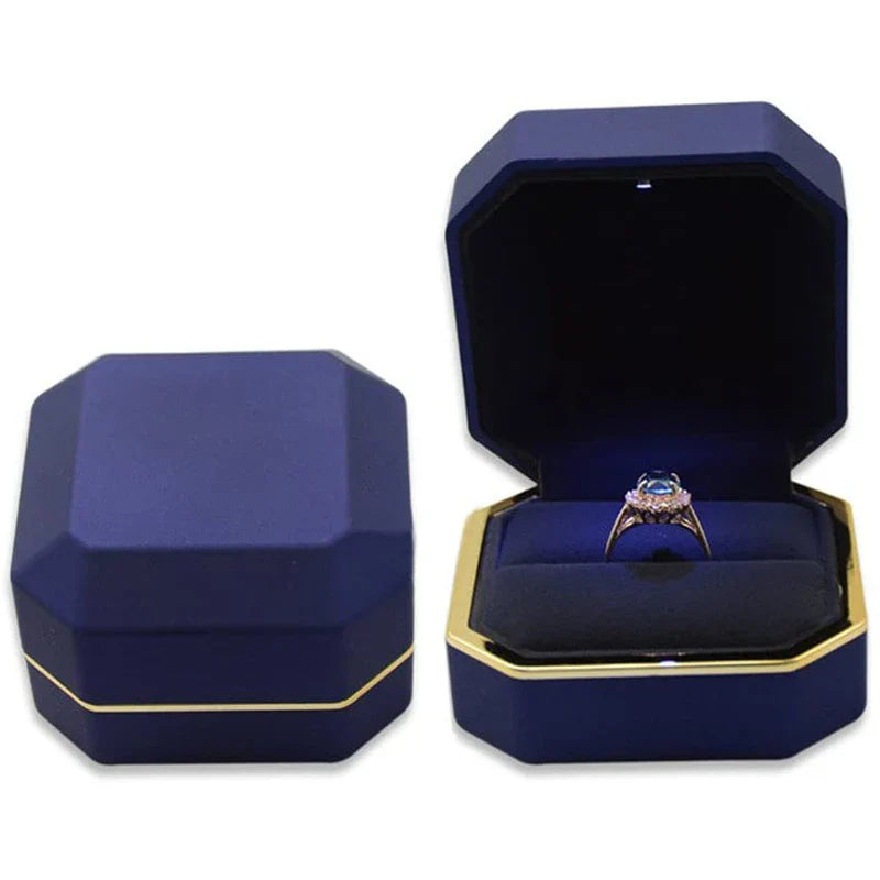 LED Engagement Ring Box with Light - Gadget by Extoril