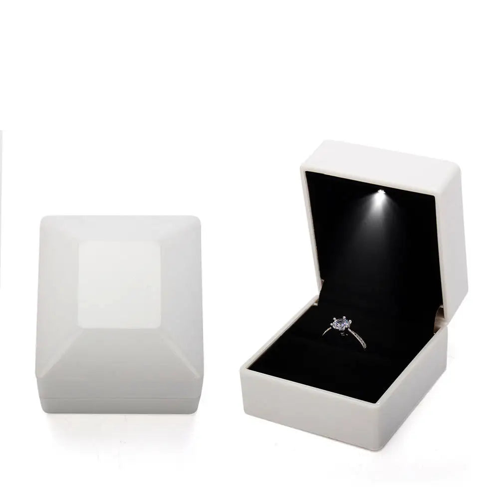 LED Engagement Ring Box with Light - Gadget by Extoril