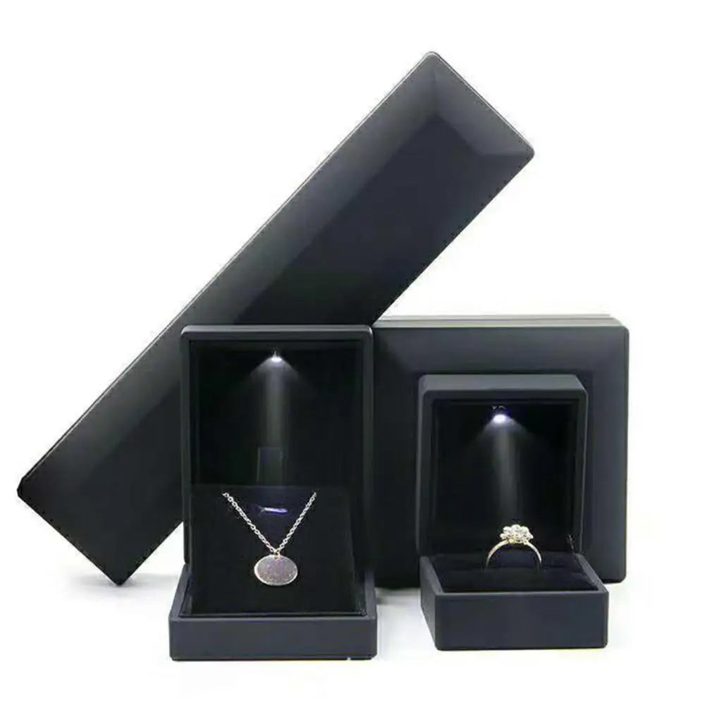 LED Engagement Ring Box with Light - Gadget by Extoril