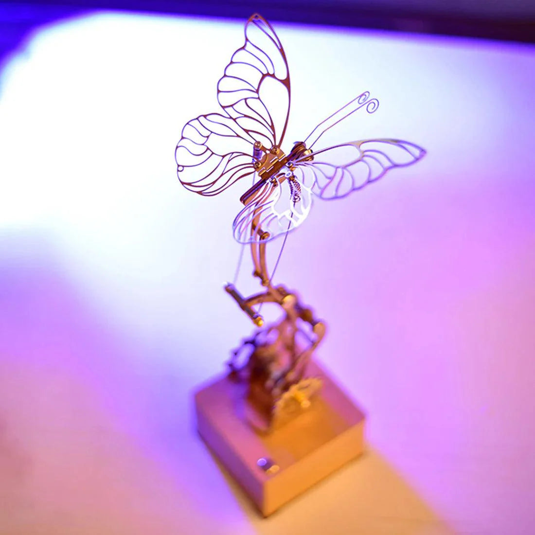 Mechanical Flying Butterfly DIY Model Kit - 3d metal puzzle by Extoril