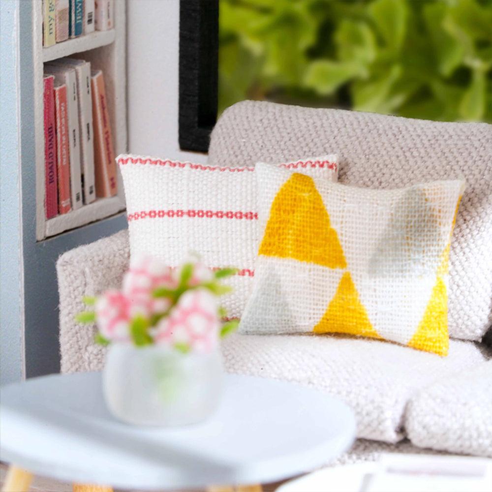 DIY Dollhouse Kit (Apartment) - DIY Miniature by Extoril