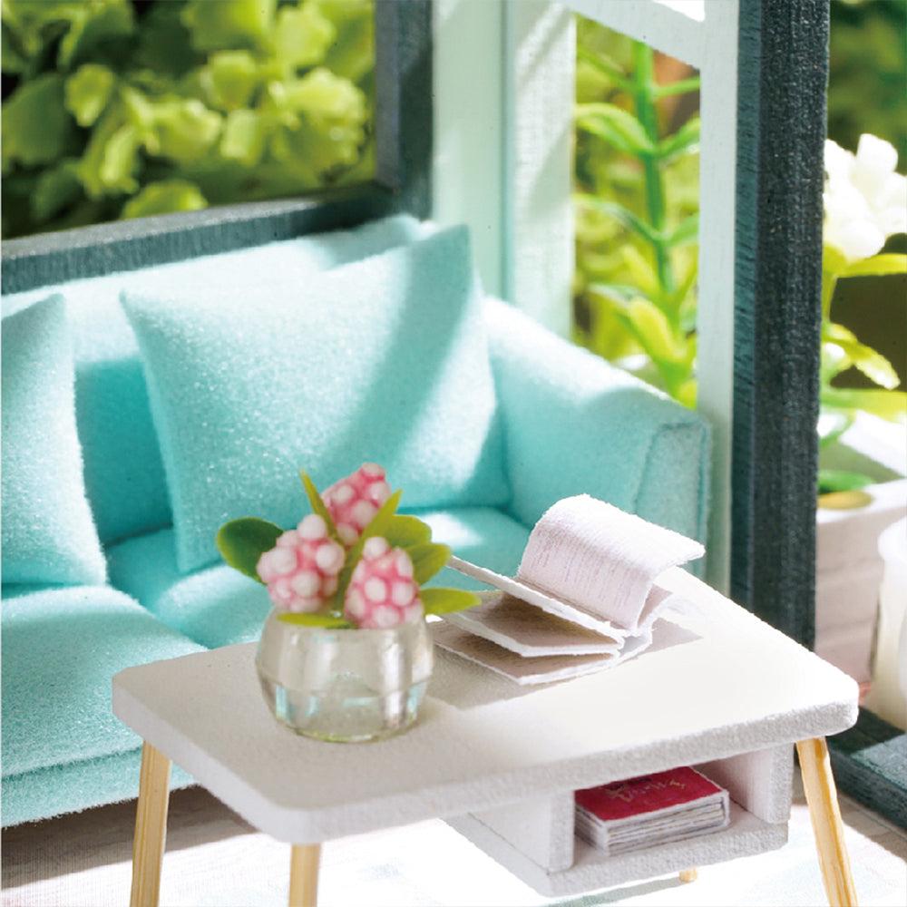 DIY Dollhouse Kit (Apartment) - DIY Miniature by Extoril