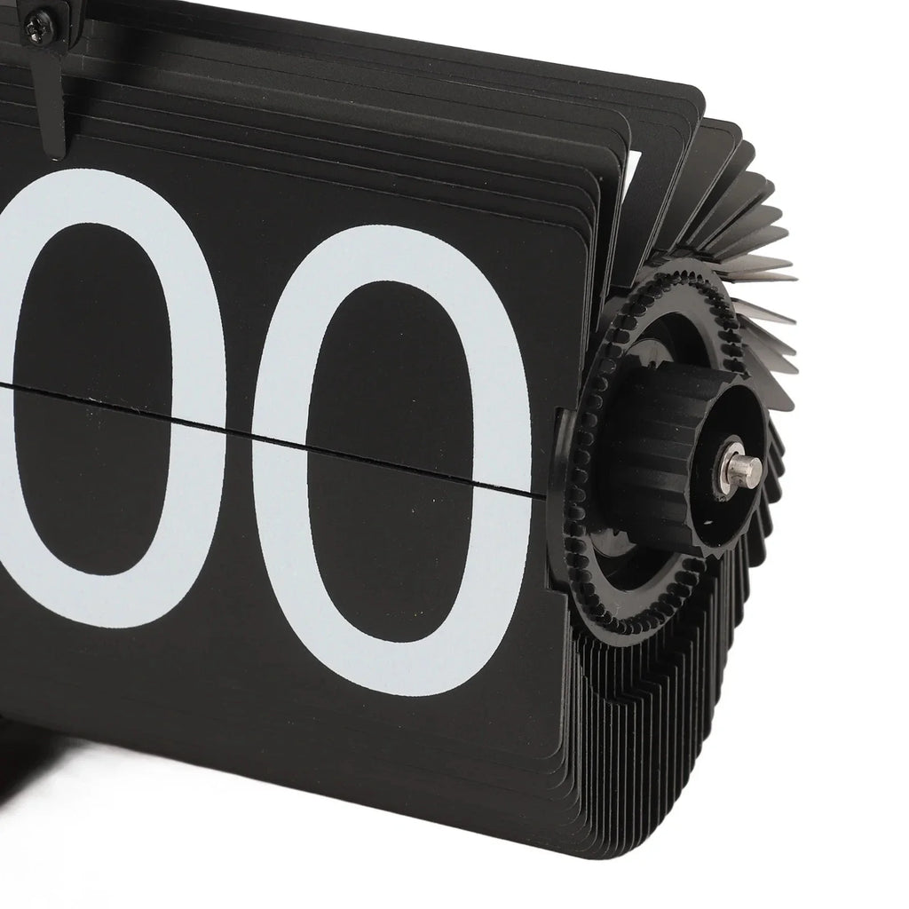 Retro Flip Down Clock with Automatic Rotating - home decor by Extoril