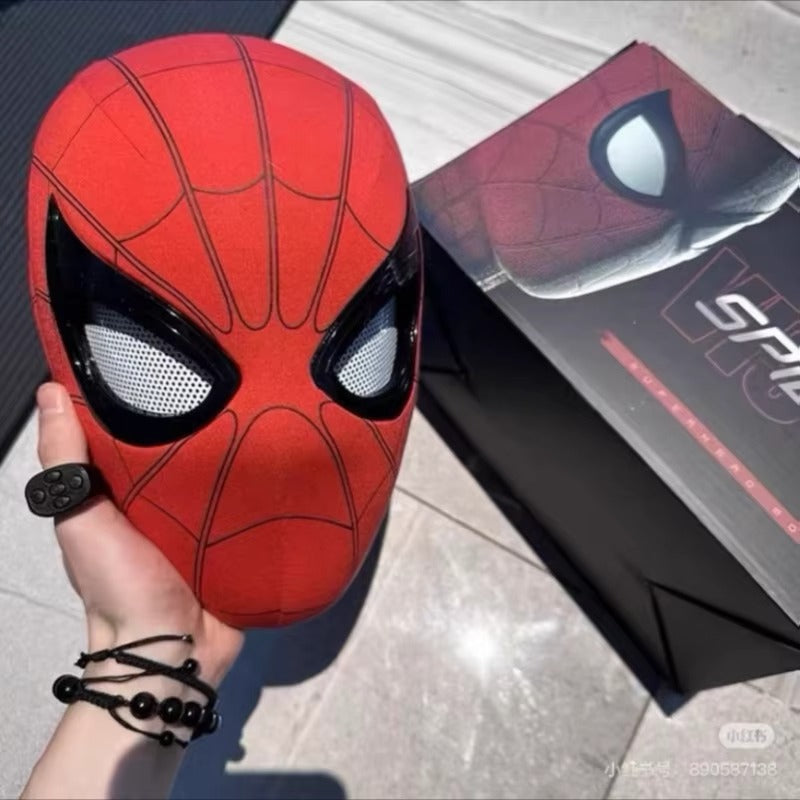 Spiderman Mask Moving Eyes - Action Figure by Extoril