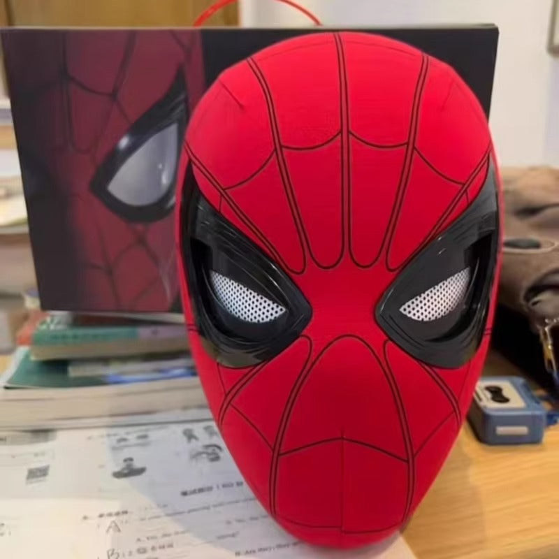 Spiderman Mask Moving Eyes - Action Figure by Extoril
