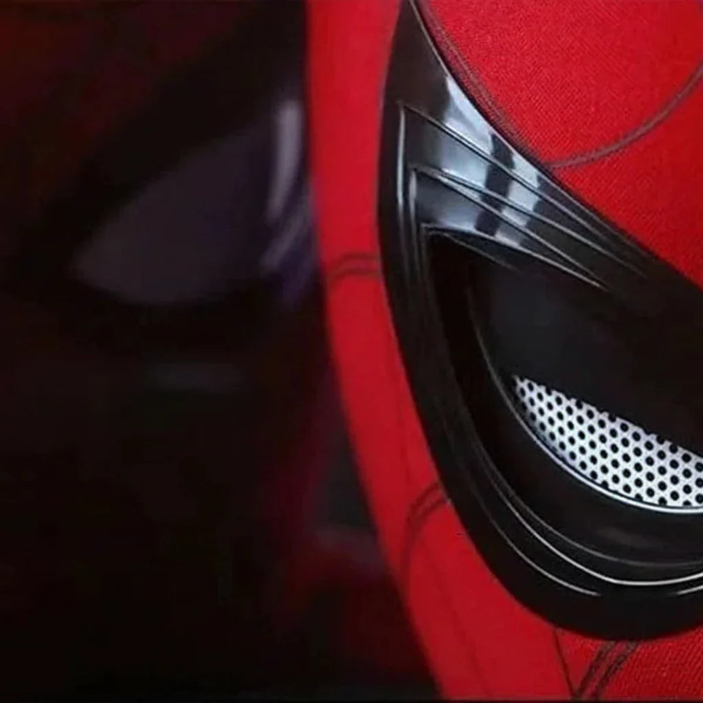 Spiderman Mask Moving Eyes - Action Figure by Extoril